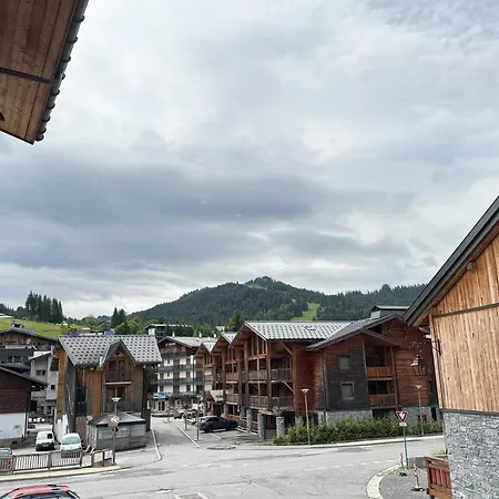 Neuf, Luxueux, Au Coeur Des Gets Avec Terrasse, Parking Securise, Proche Commerces Et Pistes. - Fr-1-623-116 Apartment *